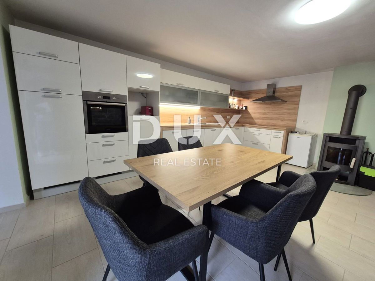ISTRIA, LABIN - Casa in pietra recentemente ristrutturata con vista mare, a 2 km dal mare