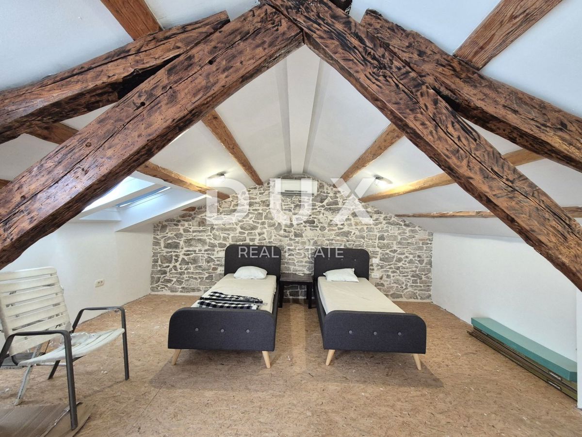ISTRIA, LABIN - Casa in pietra recentemente ristrutturata con vista mare, a 2 km dal mare