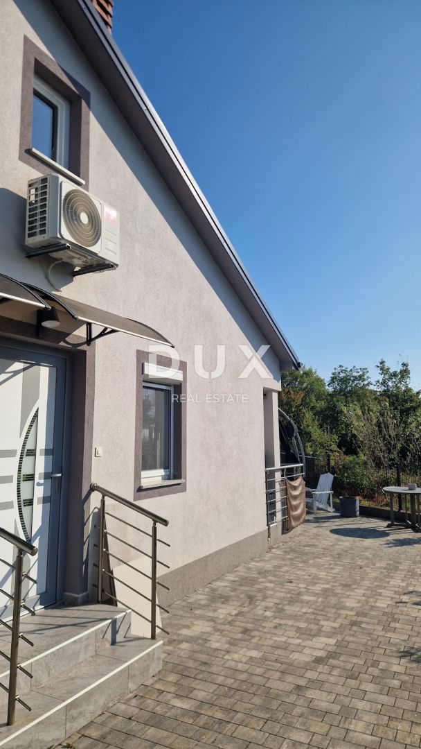 ISOLA DI KRK, CITTÀ DI KRK (DINANDINI) - Appartamento in una casa con piscina