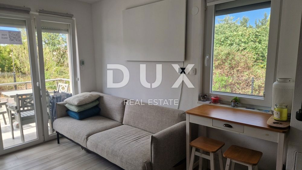 ISOLA DI KRK, CITTÀ DI KRK (DINANDINI) - Appartamento in una casa con piscina