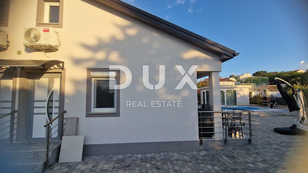 ISOLA DI KRK, CITTÀ DI KRK (DINANDINI) - Appartamento in una casa con piscina