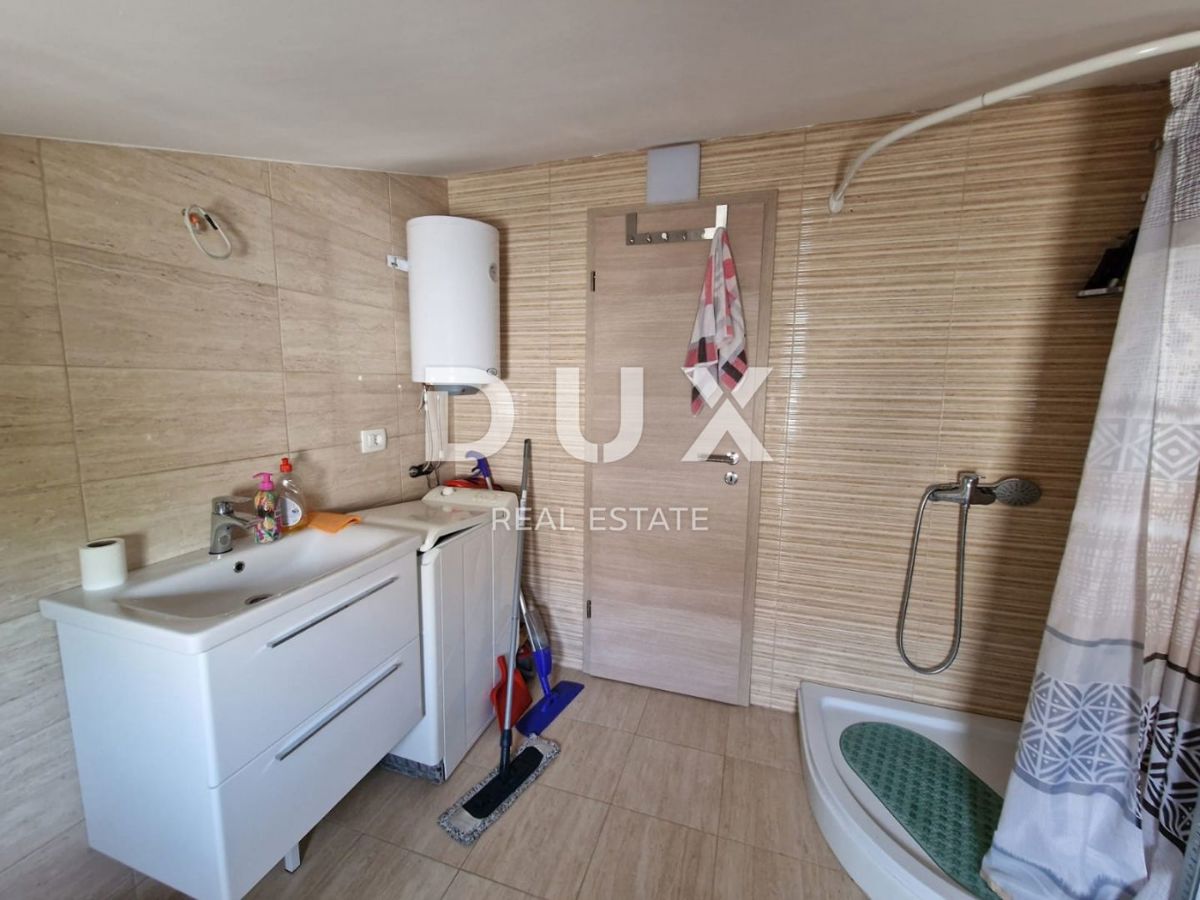 ZADAR, ROVANJSKA - appartamento in mansarda alta