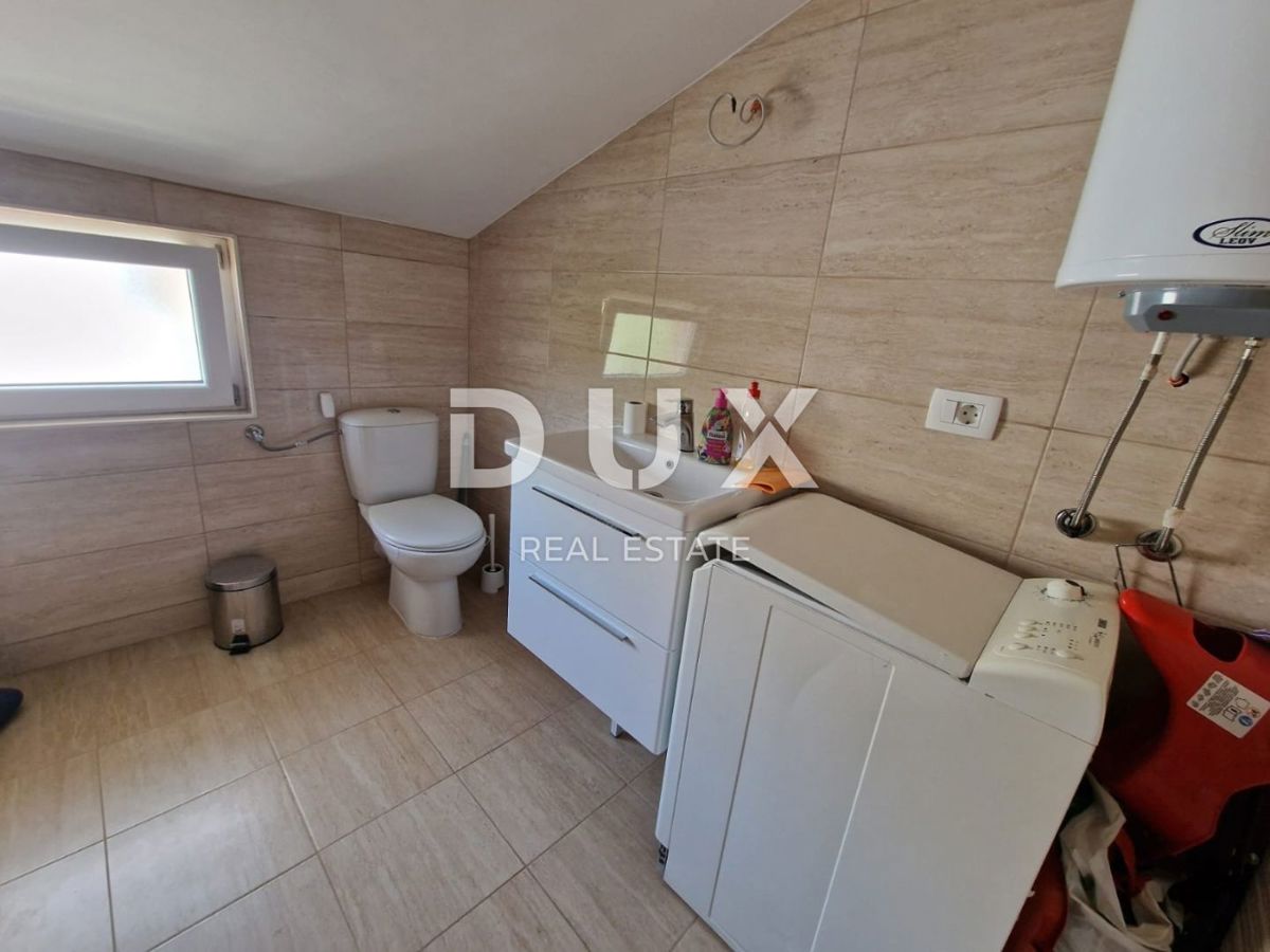 ZADAR, ROVANJSKA - appartamento in mansarda alta