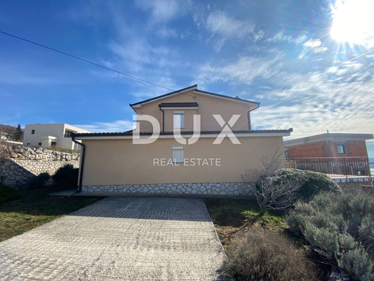 KRALJEVICA, ŠMRIKA - casa indipendente con piscina, garage, giardino e vista mare! OPPORTUNITÀ!