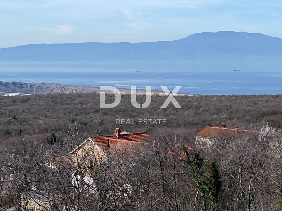 KRALJEVICA, ŠMRIKA - casa indipendente con piscina, garage, giardino e vista mare! OPPORTUNITÀ!
