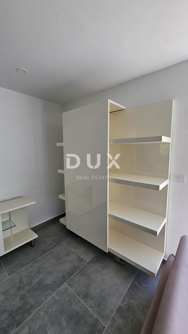 KASTAV, REŠETARI - appartamento di nuova costruzione 130m2, 1° piano, soggiorno + 3 camere da letto con vista mare e garage + giardino 57m2