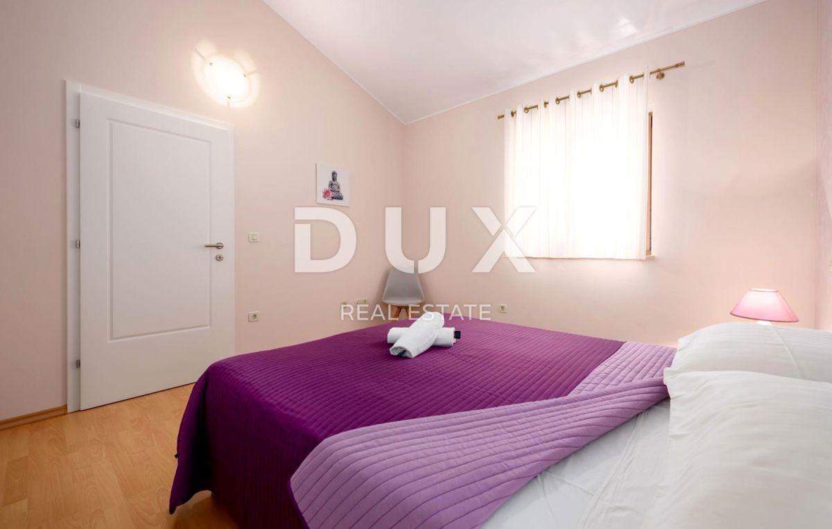 ISTRIA, SVETI LOVREČ - Casa con piscina ai margini del villaggio