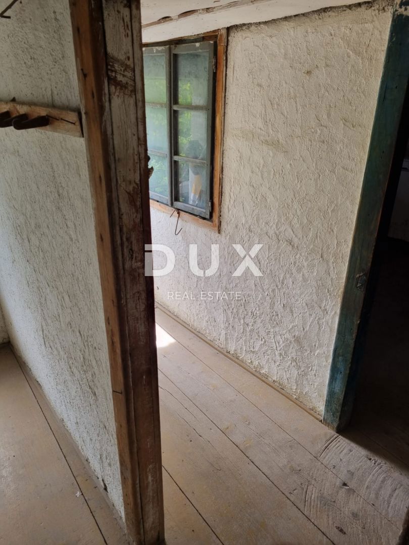 ISTRIA, PINGUENTE - Casa in pietra da ristrutturare con ampio terreno edificabile