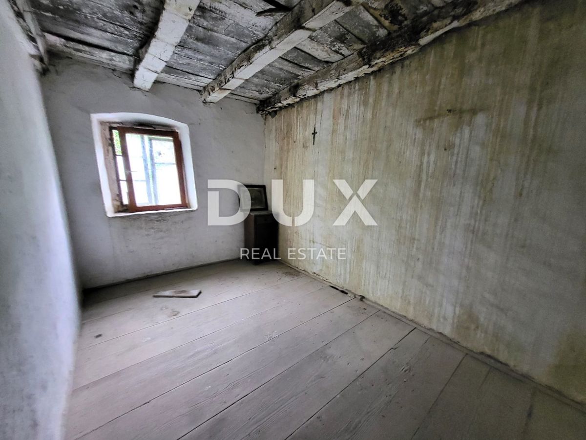ISTRIA, PINGUENTE - Casa in pietra da ristrutturare con ampio terreno edificabile
