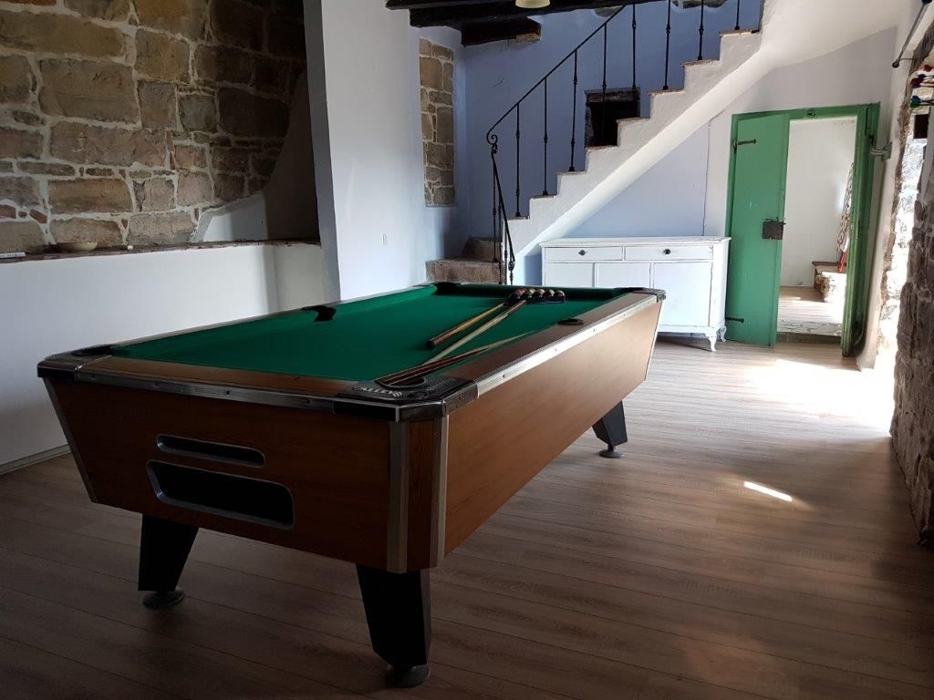 ISTRIA, MOTOVUN - Una fiaba di pietra nella natura! RARITÀ!