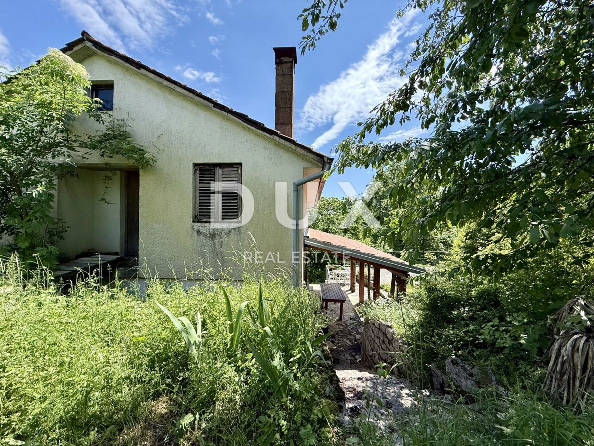 VEPRINAC - Casa indipendente con ampio giardino e tanto potenziale!