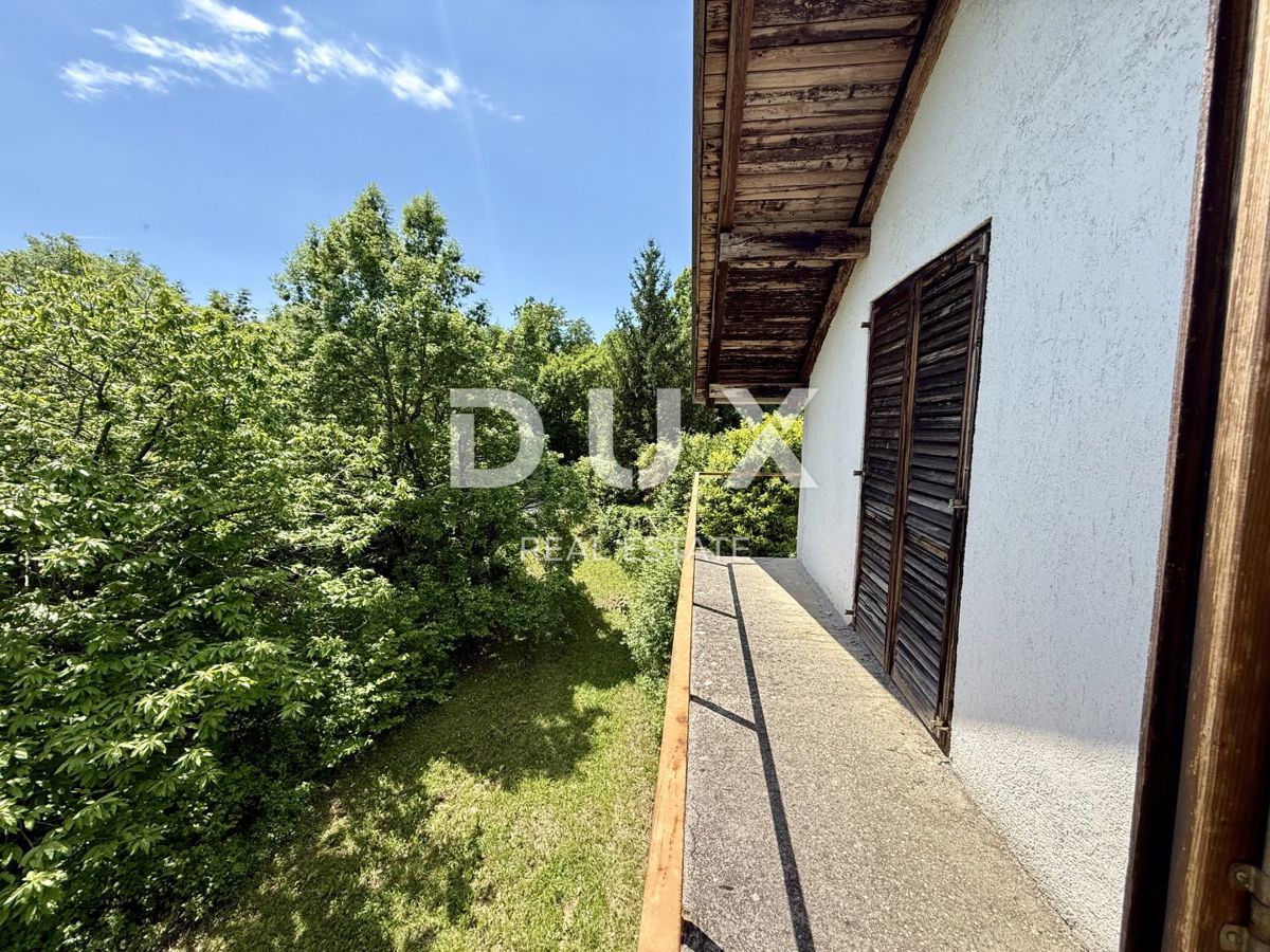 VEPRINAC - Casa indipendente con ampio giardino e tanto potenziale!