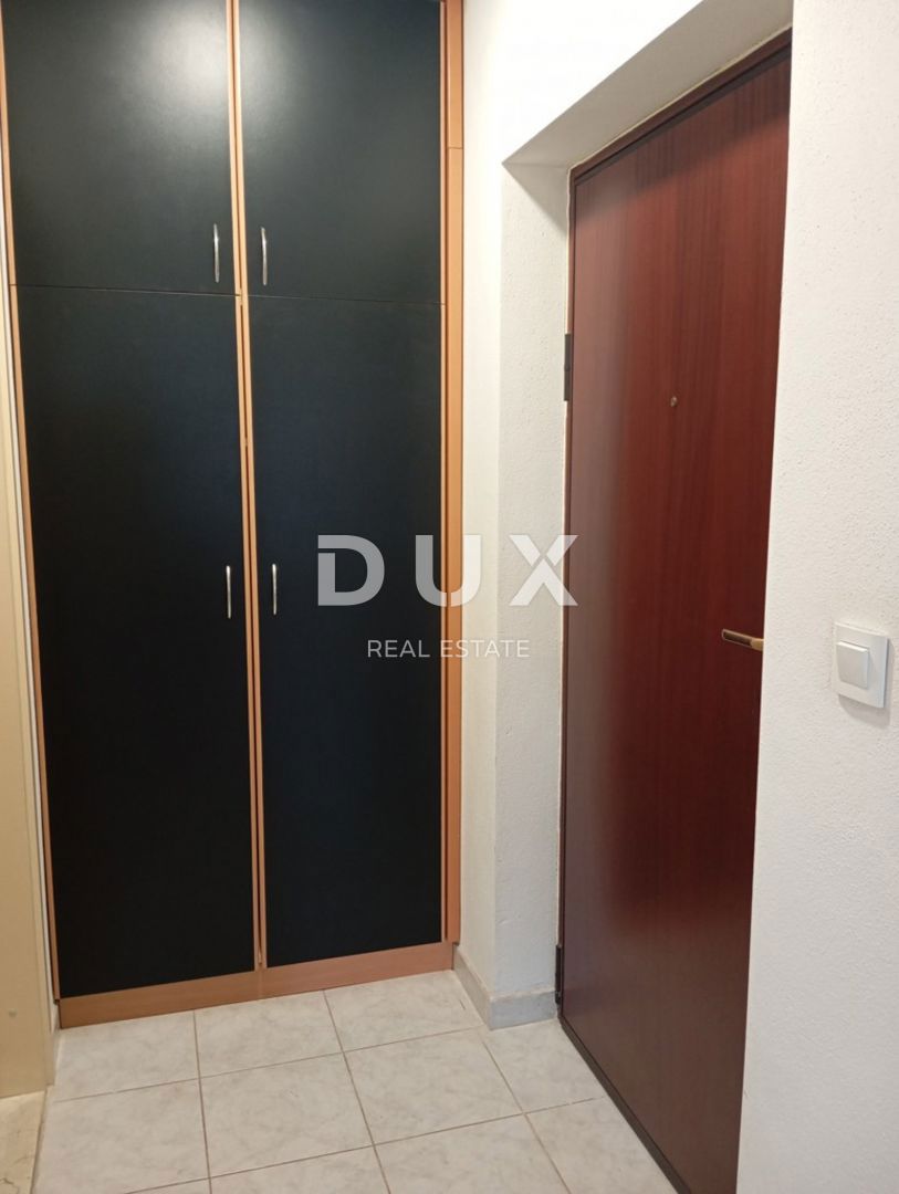 ISTRIA, POLA - Appartamento prima fila al mare 40 m2