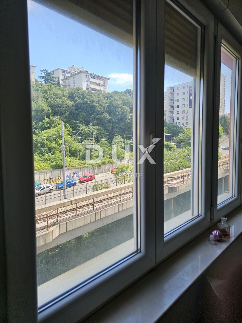 RIJEKA, PIRAMIDA - Appartamento monolocale + soggiorno