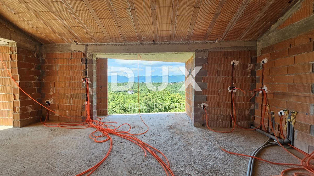 VIŠKOVO - Spazioso appartamento in posizione tranquilla