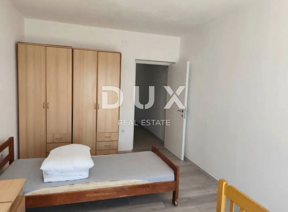 CRIKVENICA, DRAMALJ - appartamento con ampia terrazza e splendida vista mare