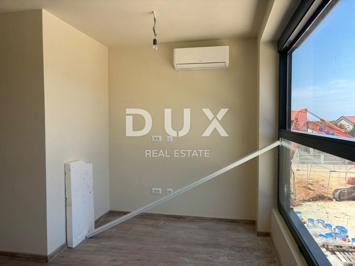ISTRIA, PARENZO - Appartamento in un nuovo edificio in un'ottima posizione con garage!