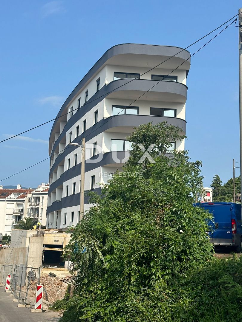 RIJEKA, KANTRIDA - nuovo edificio di lusso di qualità 3R+DB S26, solo da noi