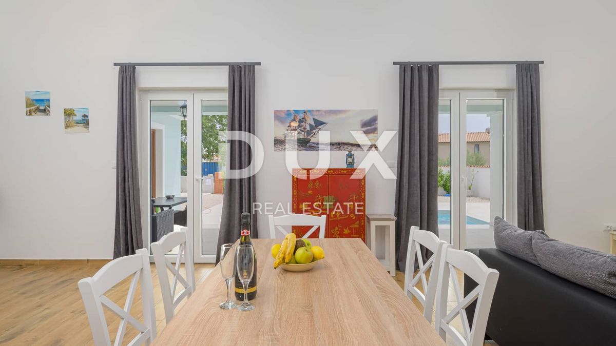 ISTRIA, SVETVINČENAT - Affascinante casa di nuova costruzione con piscina