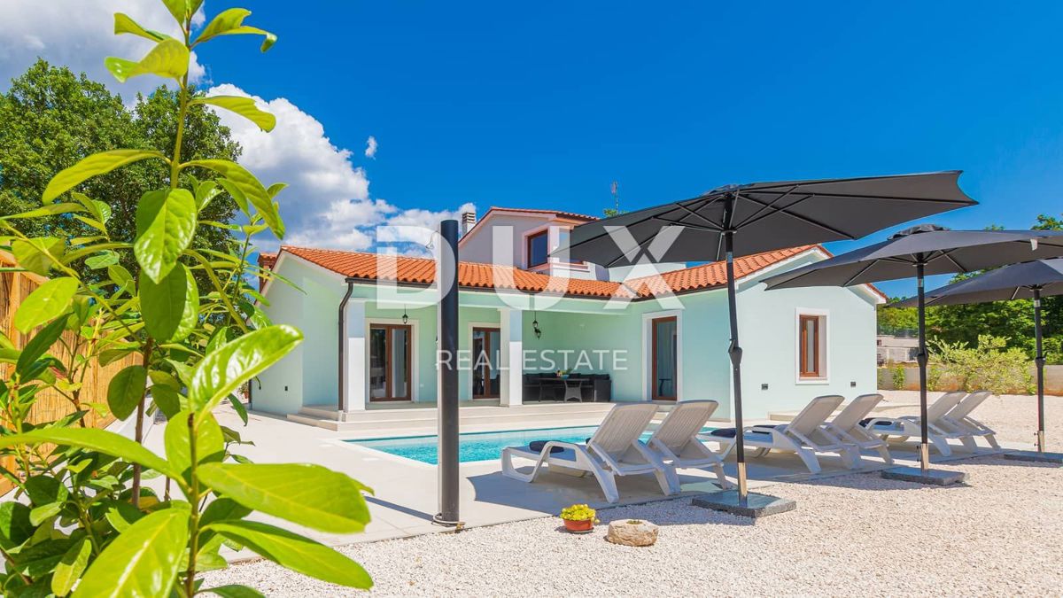 ISTRIA, SVETVINČENAT - Affascinante casa di nuova costruzione con piscina