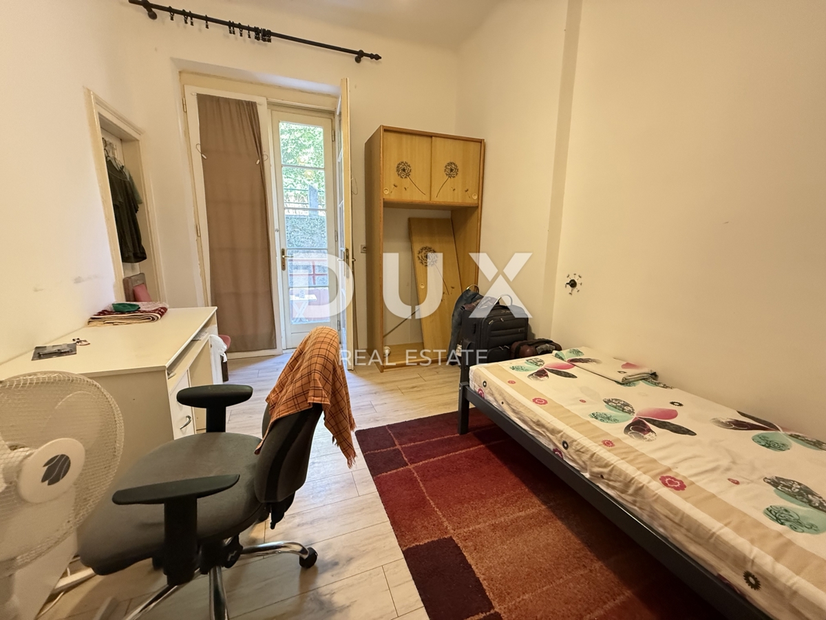 RIJEKA, CENTRO - due unità abitative, tre balconi, vista mare