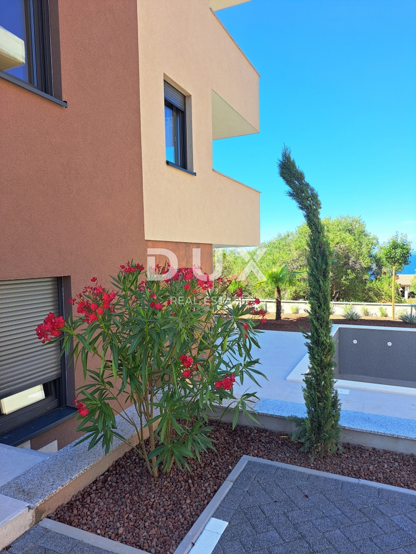 NOVALJA, JAKISNICA - Lussuoso appartamento con piscina e giardino  