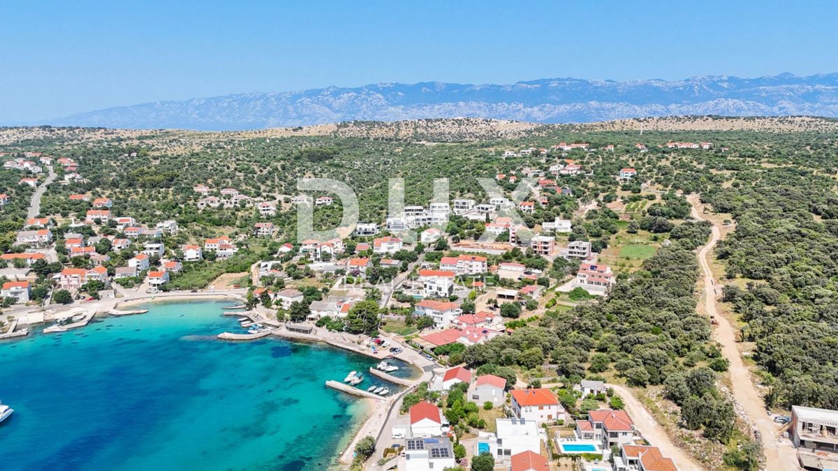 NOVALJA, JAKISNICA - Lussuoso appartamento con piscina e giardino  