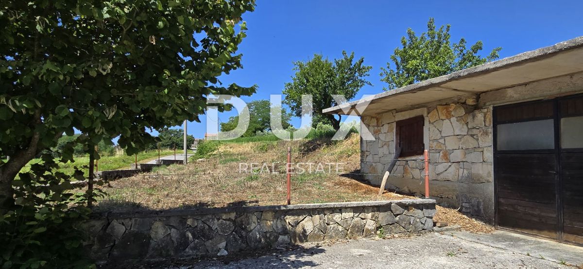 ISTRIA, PISINO, DINTORNI - Ampio terreno edificabile con vista aperta
