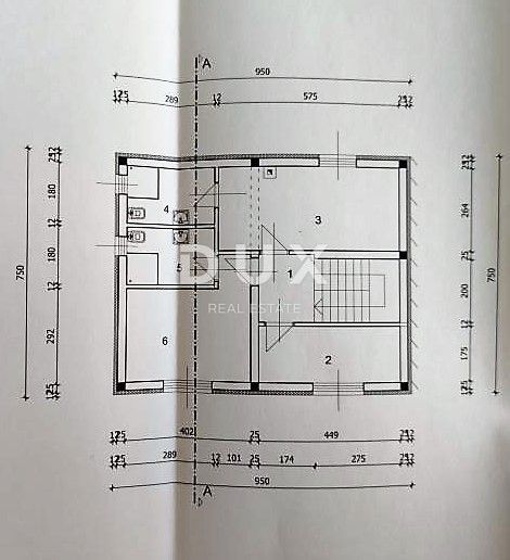 ZADAR, VIR - Villa bifamiliare completamente arredata con piscina a 6 minuti dalla spiaggia!