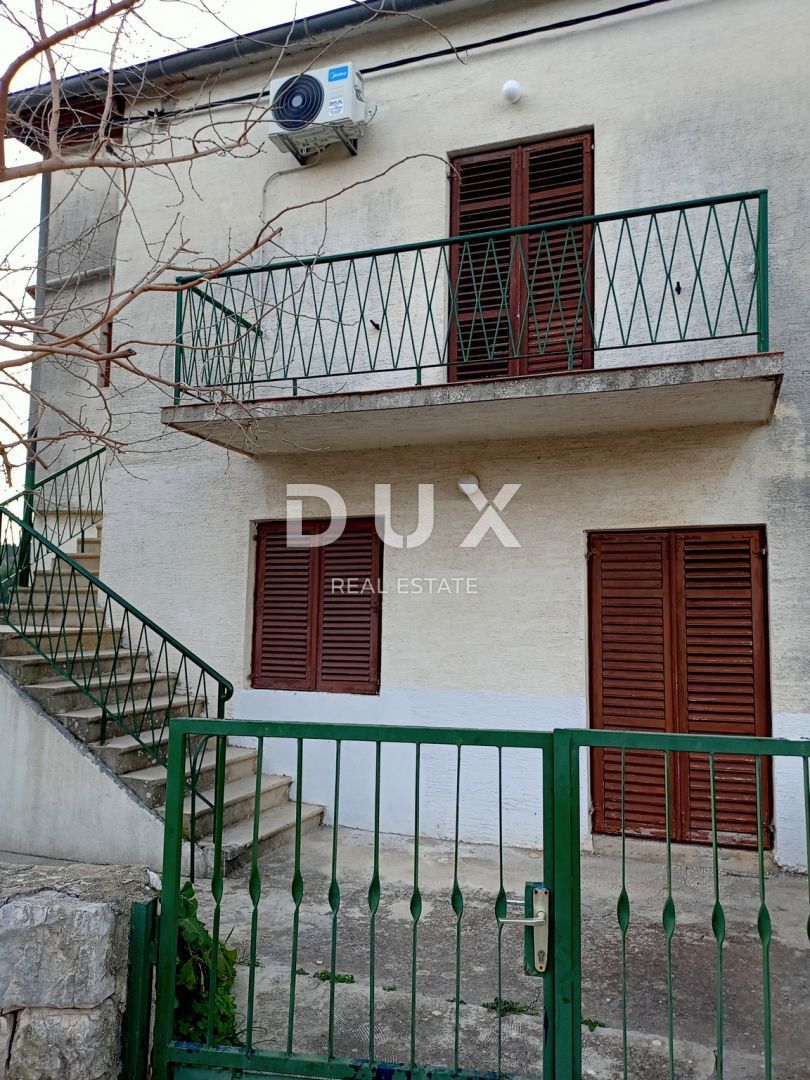 ISOLA DI PAŠMAN, ŽDRELAC - Casa bifamiliare in prima fila al mare