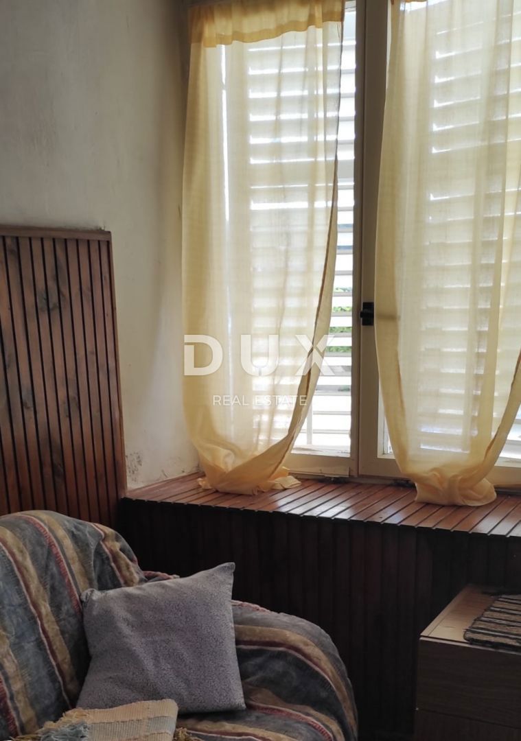 ISOLA DI PAŠMAN, ŽDRELAC - Casa bifamiliare in prima fila al mare