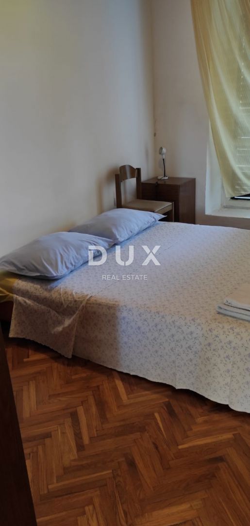 ISOLA DI PAŠMAN, ŽDRELAC - Casa bifamiliare in prima fila al mare