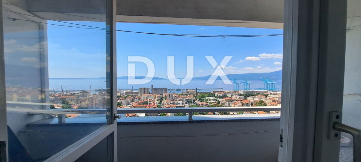 RIJEKA, BELVEDER - splendido appartamento con vista mare