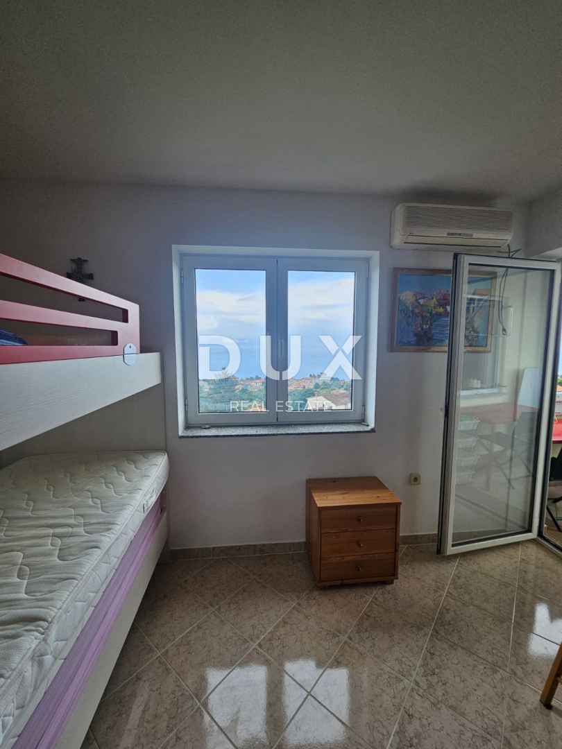 ABBAZIA, LOVRAN - Appartamento classico con 1 camera da letto e vista mare