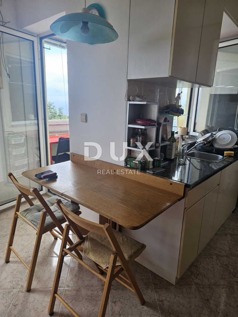 ABBAZIA, LOVRAN - Appartamento classico con 1 camera da letto e vista mare