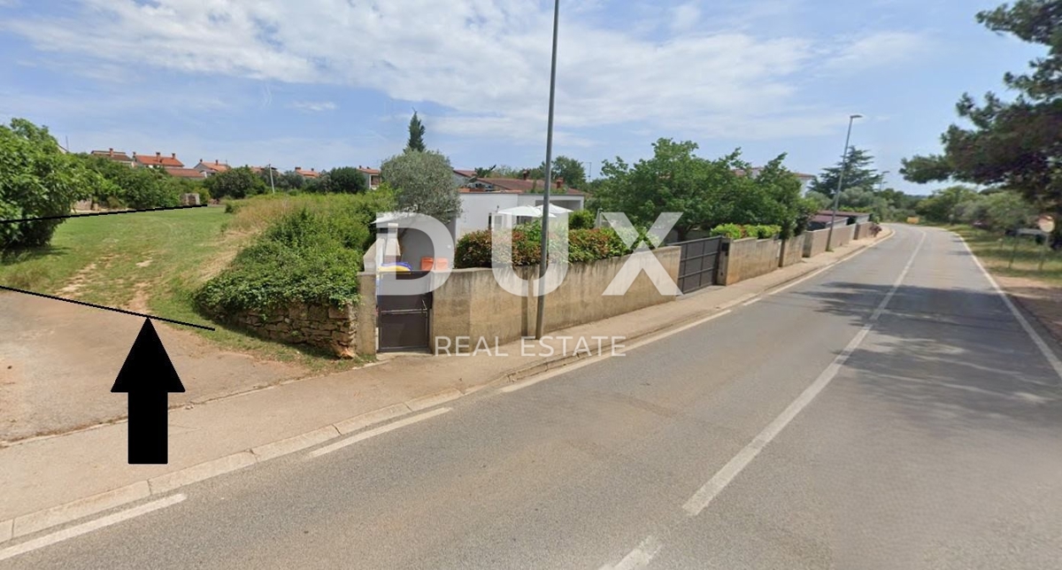 ISTRIA, FASANA - Ampio terreno edificabile a 400 m dal mare