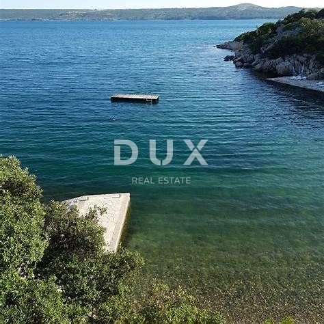 ZADAR, POSEDARJE - Hotel in prima fila sul mare! - Posizione esclusiva!