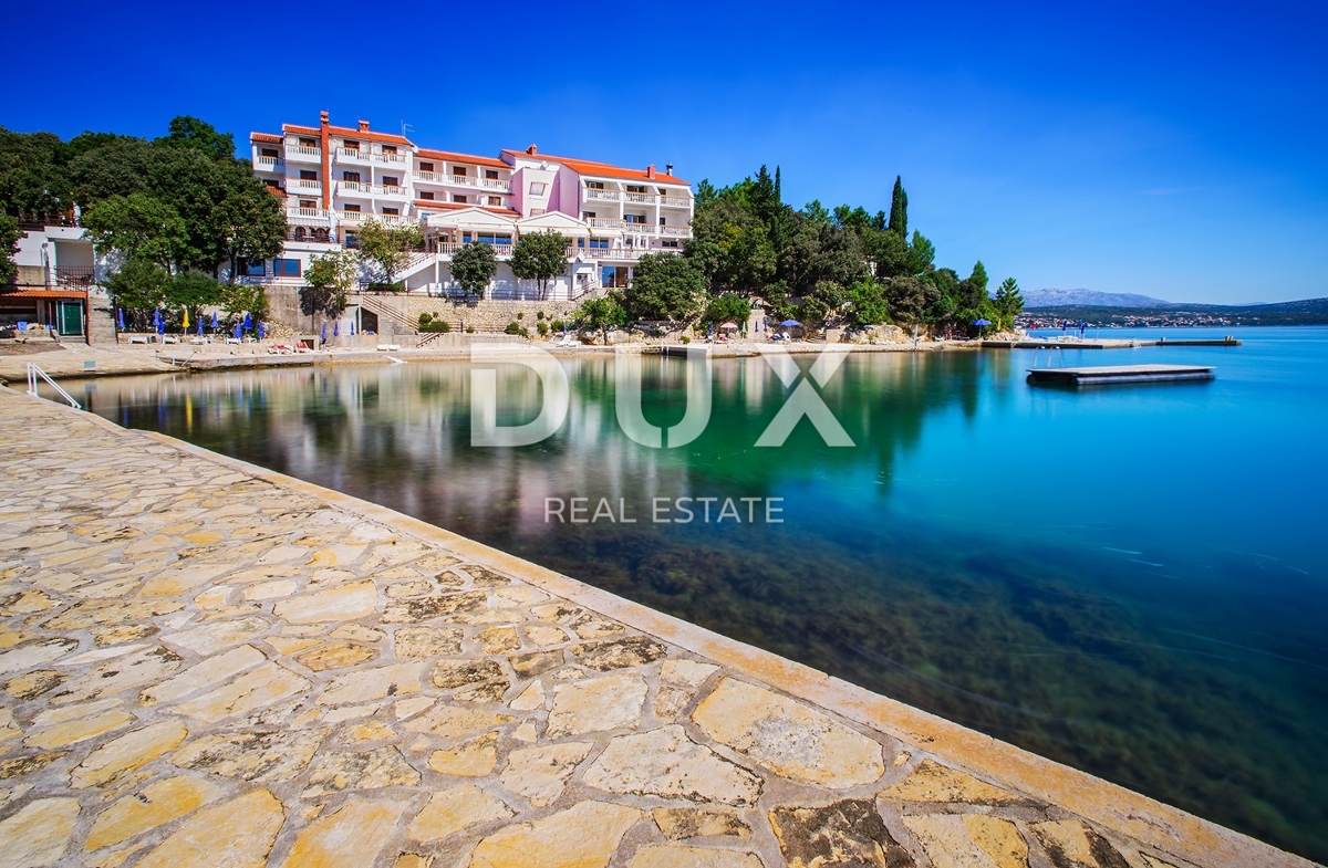 ZADAR, POSEDARJE - Hotel in prima fila sul mare! - Posizione esclusiva!