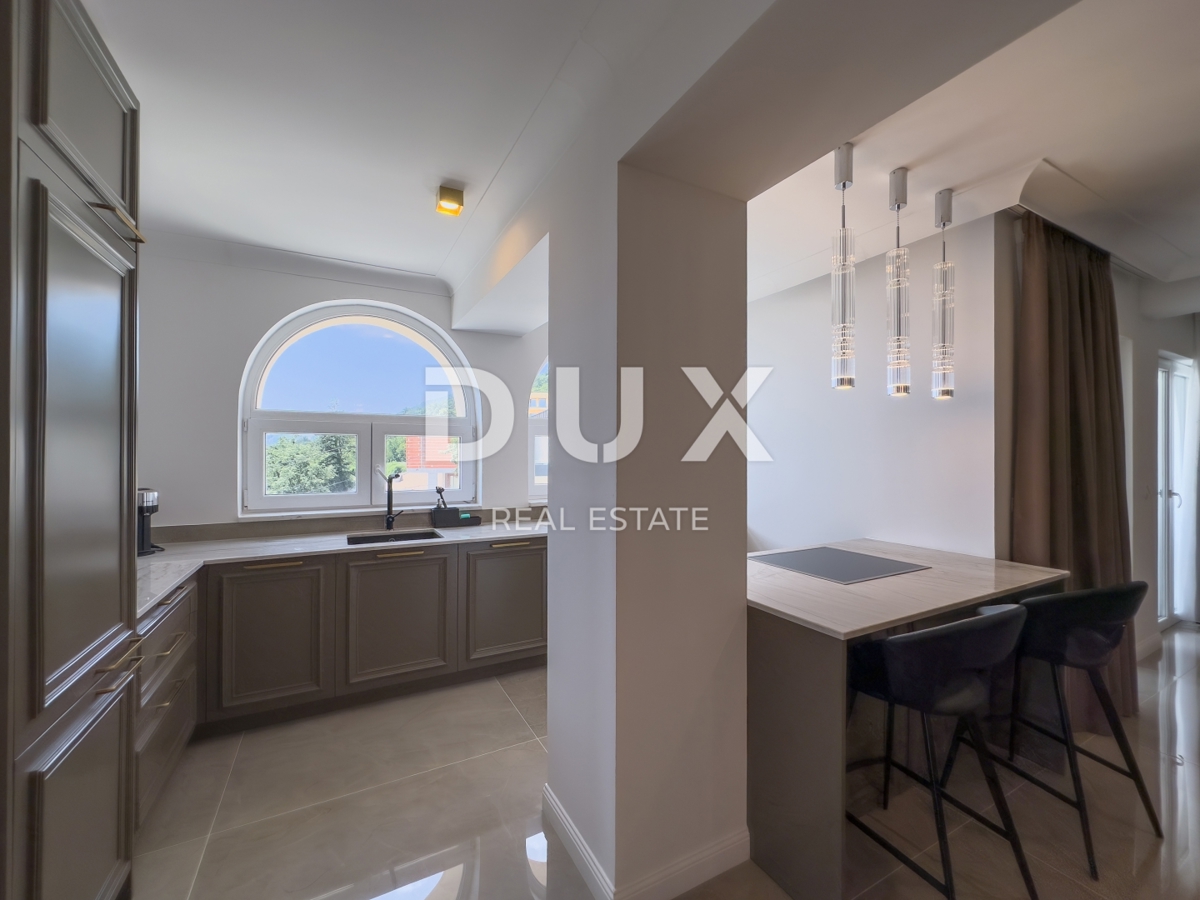 OPATIJA, LOVRAN – Appartamento esclusivo con vista panoramica e piscina