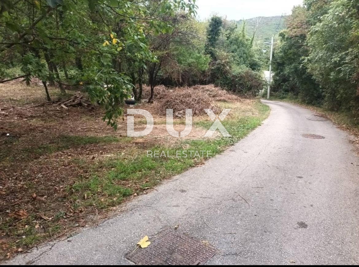 RIJEKA, SVILNO - Terreno edificabile 642 m² + terreno agricolo 1.267 m² con progetto preliminare e strada di accesso ben curata, un'occasione!!!