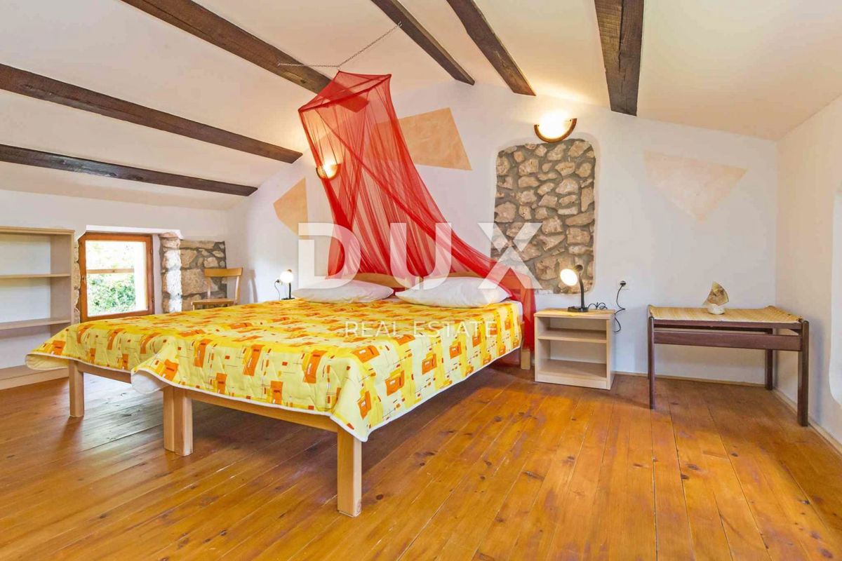 ISTRIA, LABIN - Casa rustica immersa nella natura