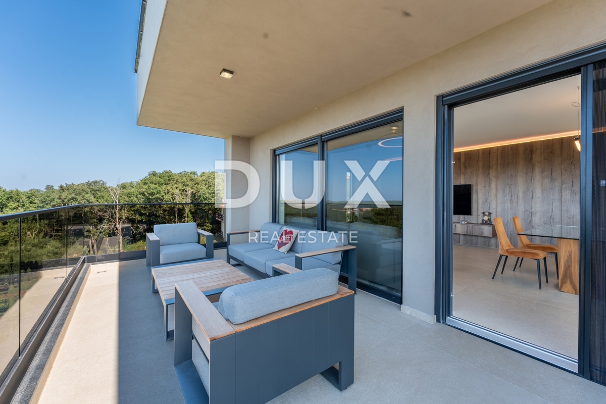 ISTRIA, MEDULIN - Imponente villa vicino al bosco con vista sul mare! 