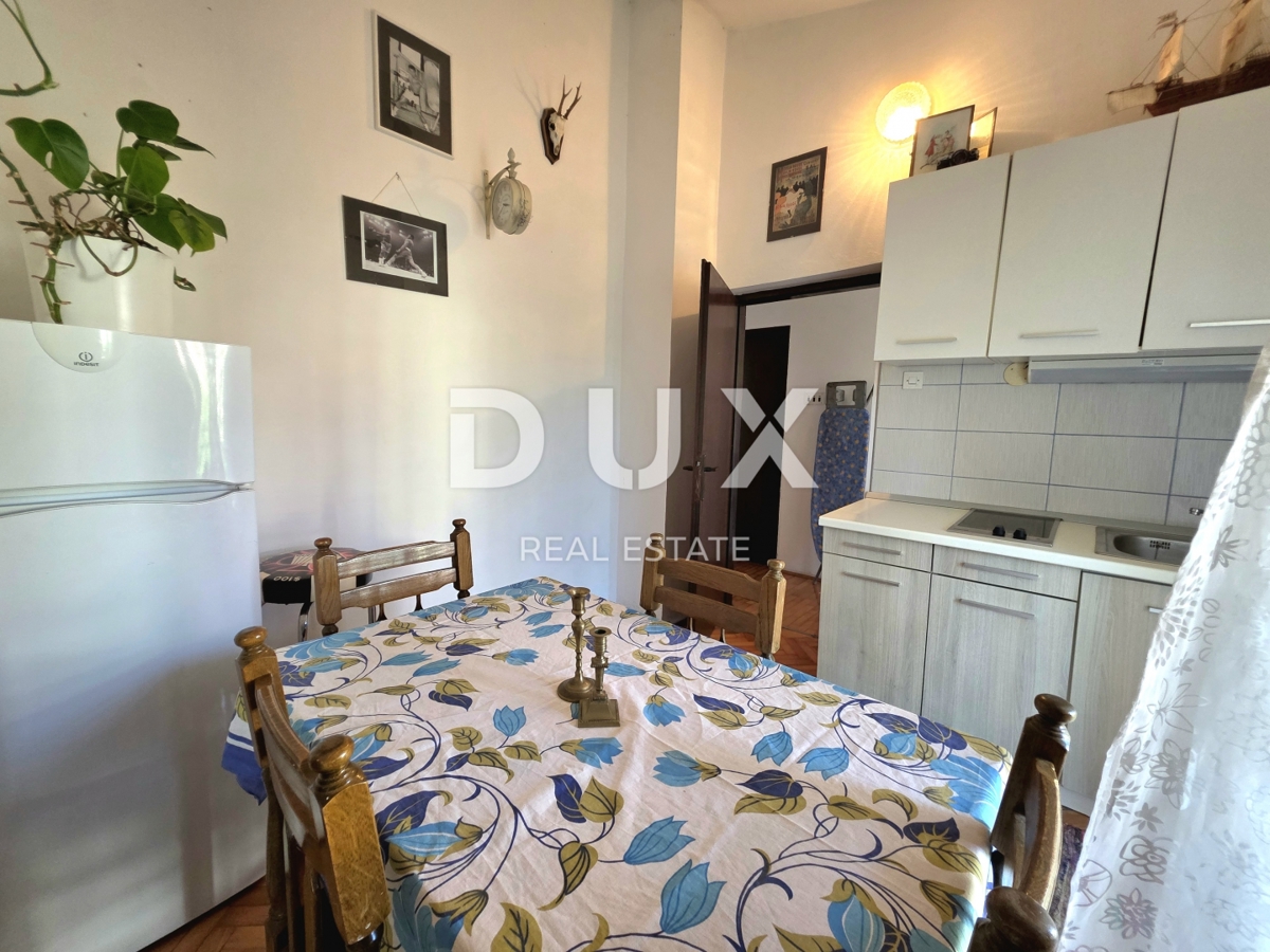 ISTRIA, POLA, NOVA VERUDA - Spaziosa casa familiare con ulteriore appartamento con 2 camere da letto e soggiorno e garage