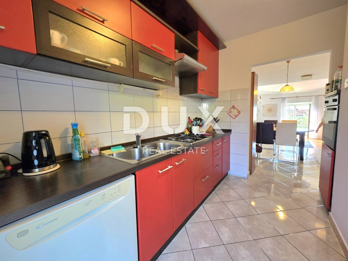 ISTRIA, POLA, NOVA VERUDA - Spaziosa casa familiare con ulteriore appartamento con 2 camere da letto e soggiorno e garage