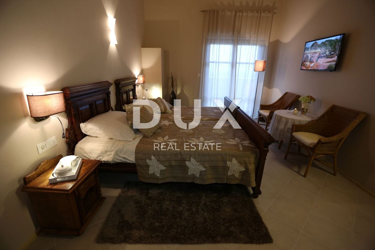 ISTRIA, SVETVINČENAT - Bella villa in un ampio giardino