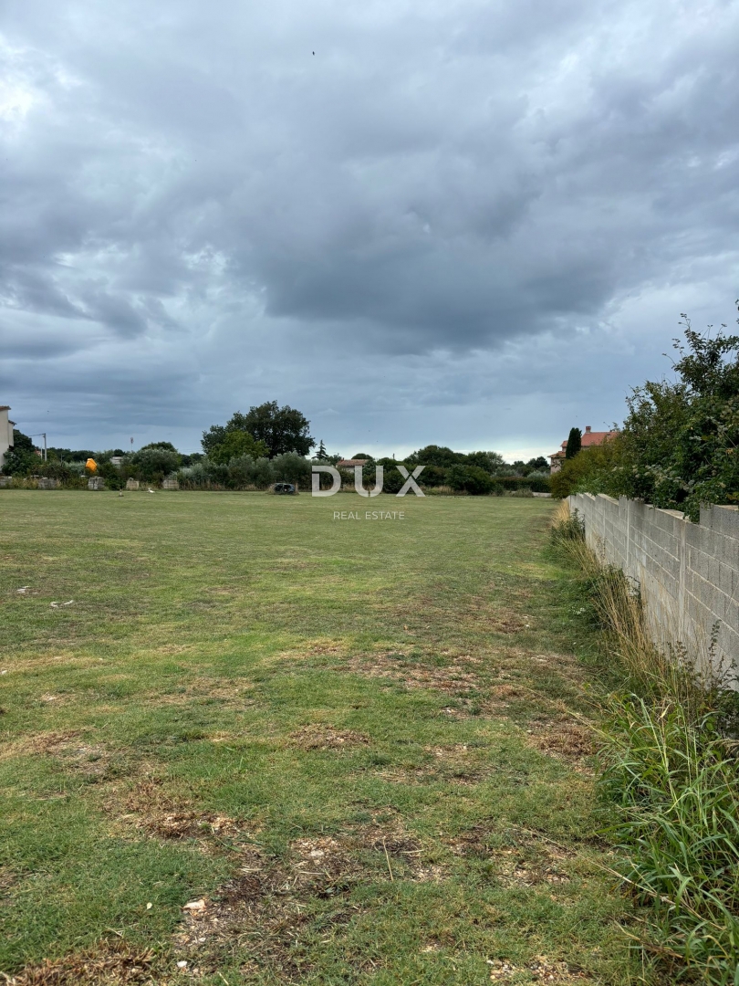 ISTRIA, POLA - Terreno edificabile per condomini o complessi di ville!  