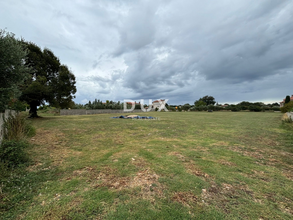 ISTRIA, POLA - Terreno edificabile per condomini o complessi di ville!  