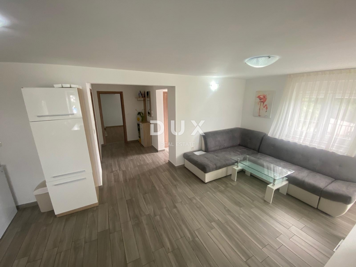 ABBAZIA, VEPRINAC - appartamento 4 camere da letto + soggiorno, 136 m2 con piscina e vista mare! OCCASIONE!