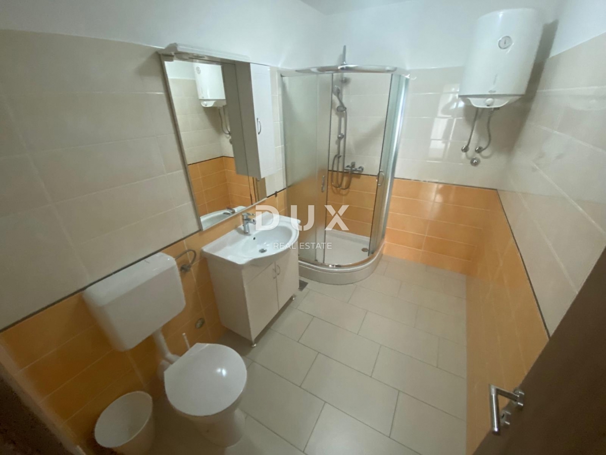 ABBAZIA, VEPRINAC - appartamento 4 camere da letto + soggiorno, 136 m2 con piscina e vista mare! OCCASIONE!