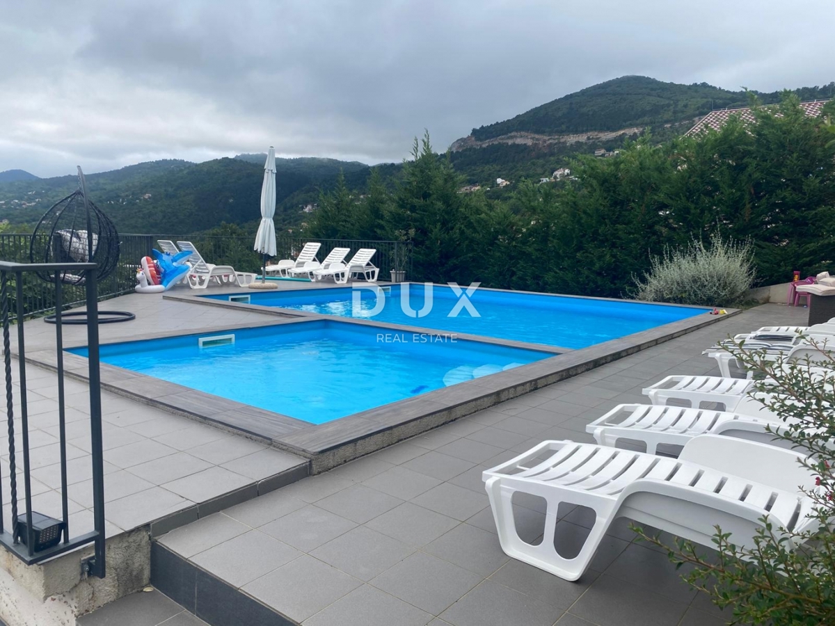 ABBAZIA, VEPRINAC - appartamento 4 camere da letto + soggiorno, 136 m2 con piscina e vista mare! OCCASIONE!